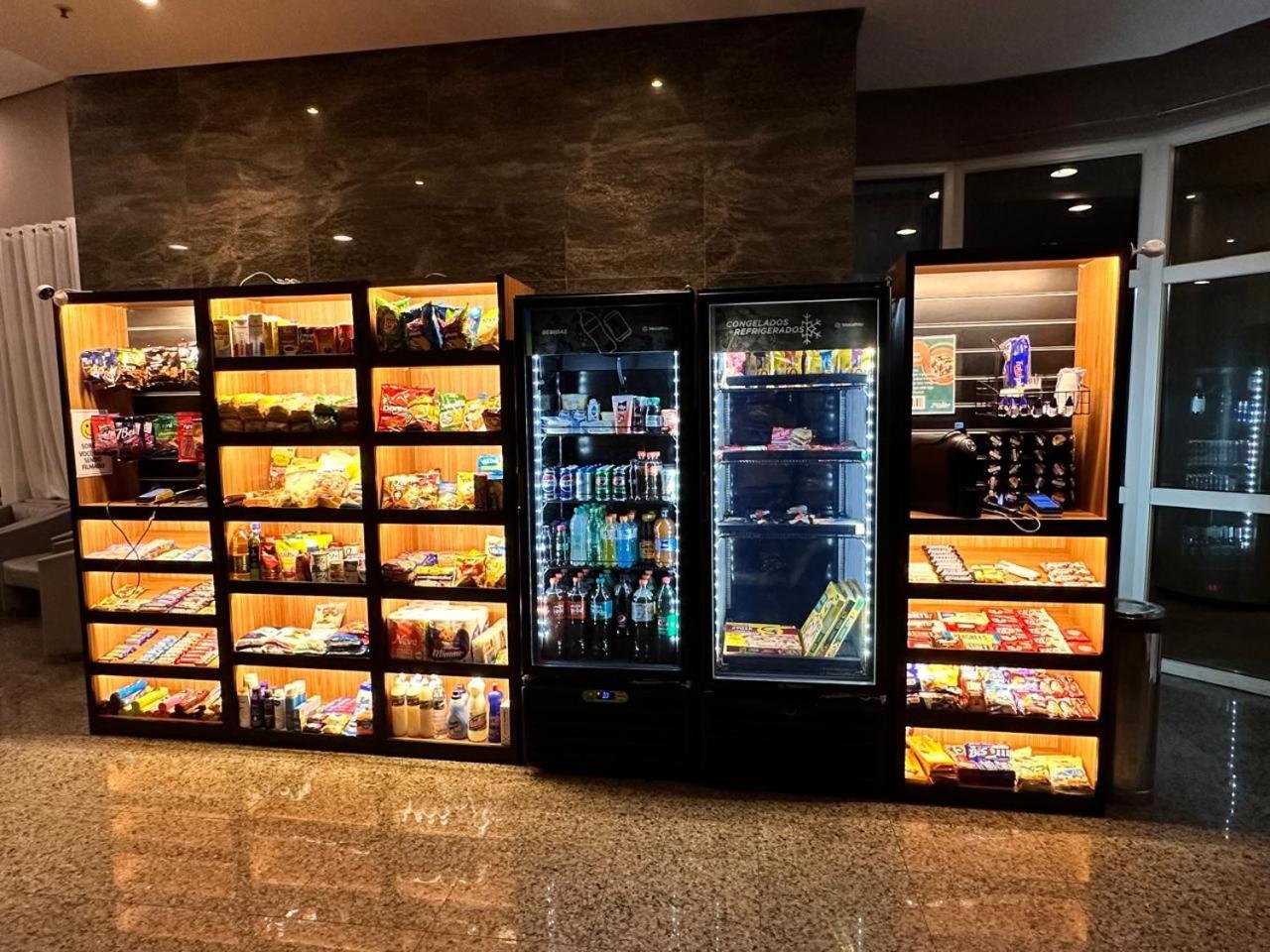 Flat Com Vista Panoramica -15- Na Barra Da Tijuca - Estacionamento Gratuito - Frigobar - Ar Condicionado - Piscina - Academia - Balsa Para Praia Gratis - Varanda - Vista Parcial Mar E Lagoa Rio de Janeiro Eksteriør billede